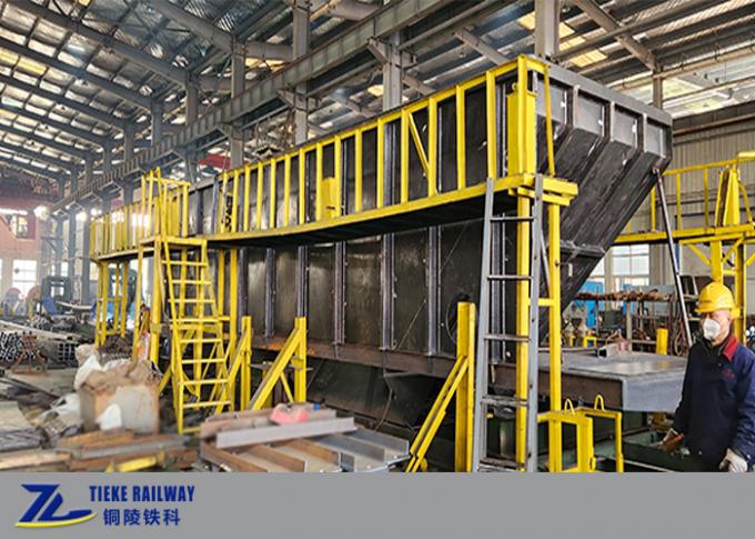 Pay Complete Hopper 1435mm Standard Gauge 90 Tons Pay Load Quick Discharge Hopper Wagons ...